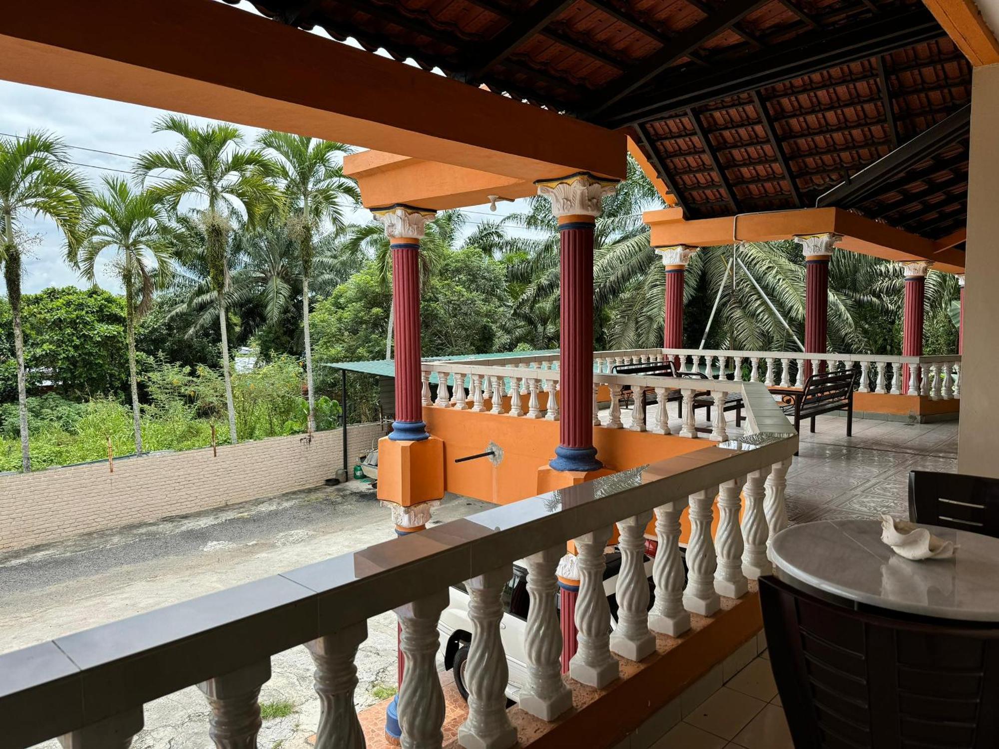 Myoldhouse Lejlighed Lahad Datu Eksteriør billede
